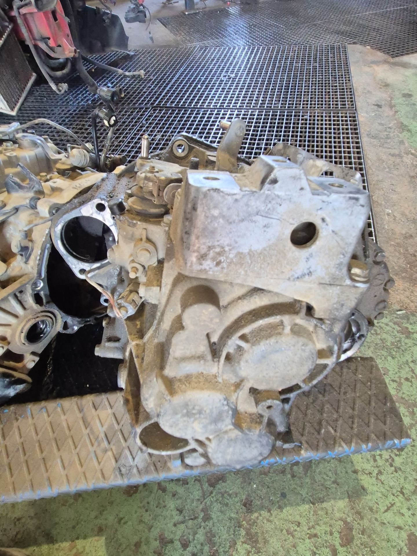 CAJA CAMBIOS AUDI A3 