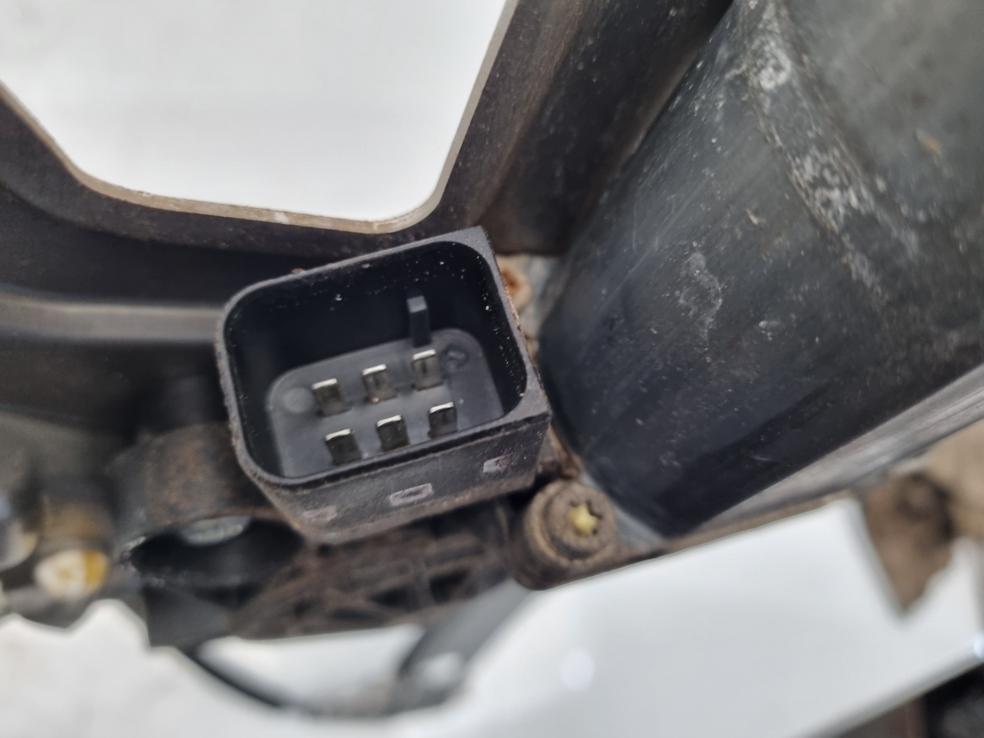 ELEVALUNAS DELANTERO DERECHO MERCEDES-BENZ CLASE S M112944