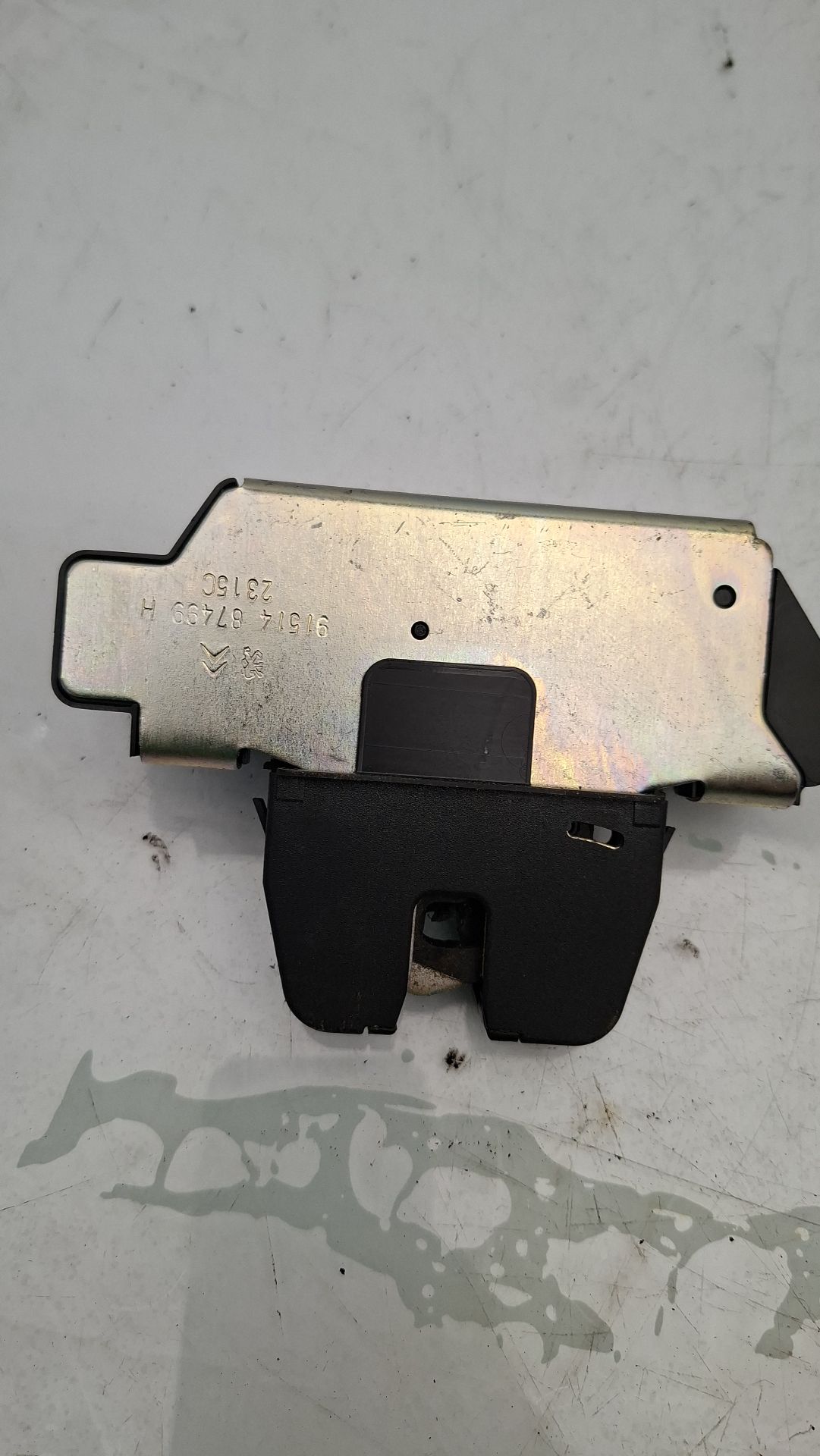 CERRADURA MALETERO / PORTON PEUGEOT 2008 