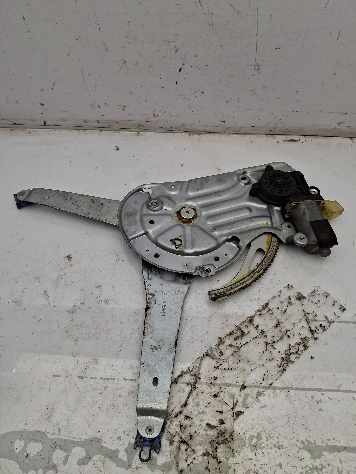  VOLVO S60 I (384) D5