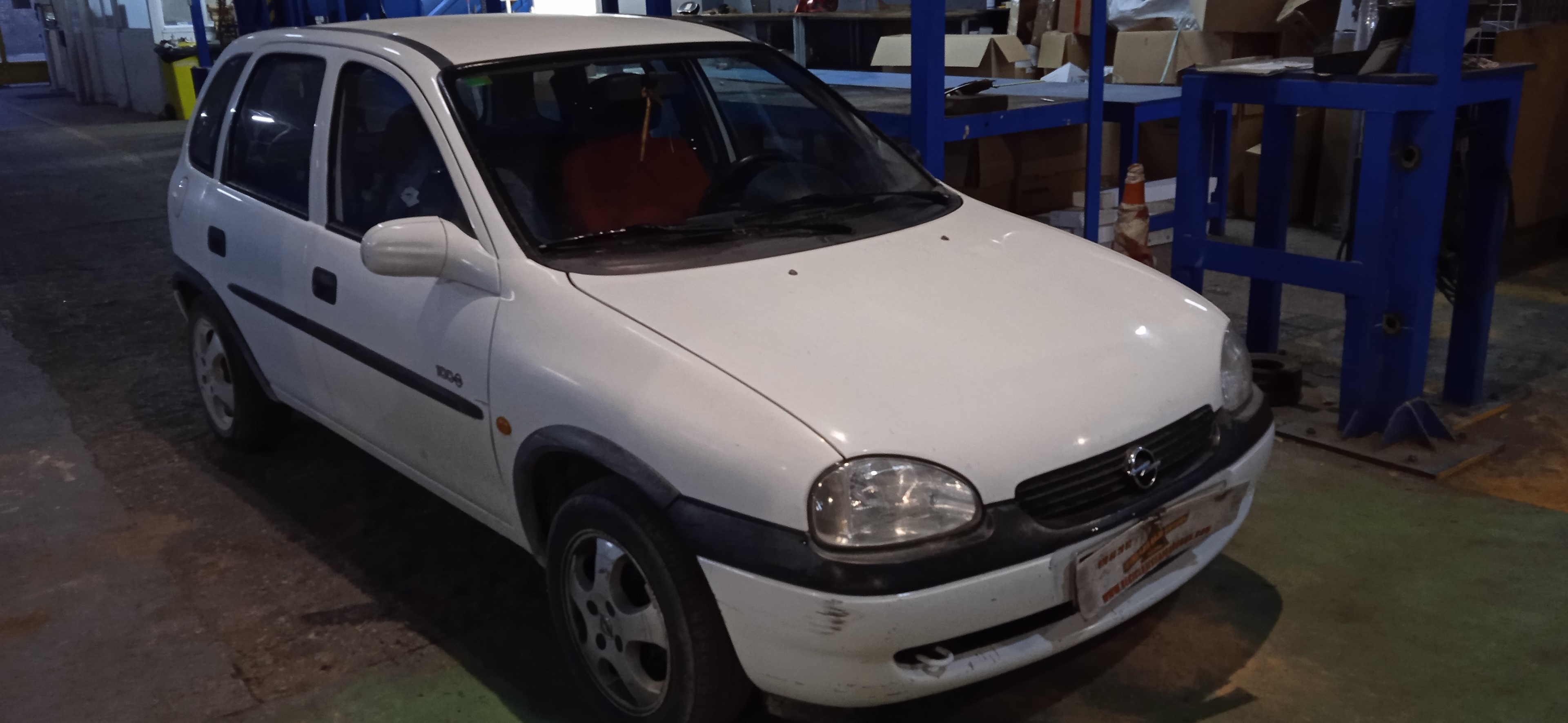 ELEVALUNAS DELANTERO DERECHO OPEL CORSA X12XE