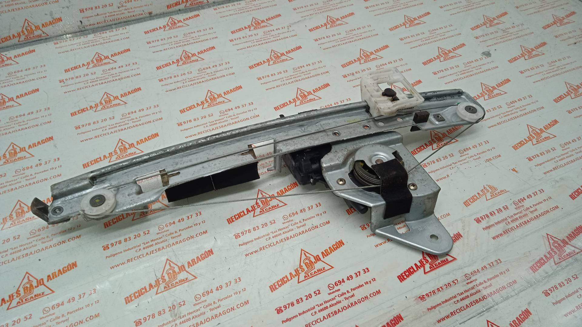 ELEVALUNAS TRASERO DERECHO RENAULT MEGANE F9Q B8