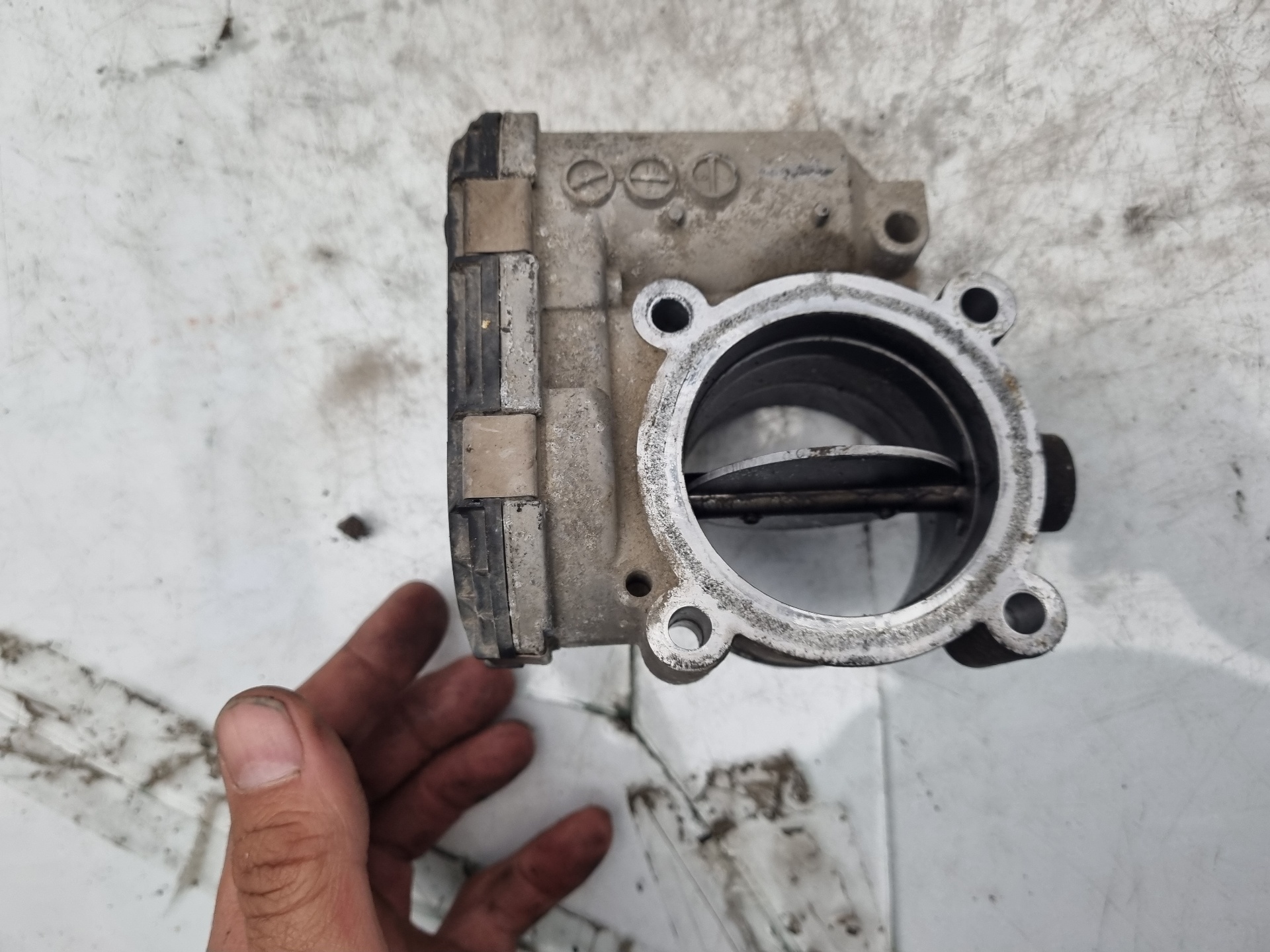 CAJA MARIPOSA MERCEDES-BENZ CLASE C G111955