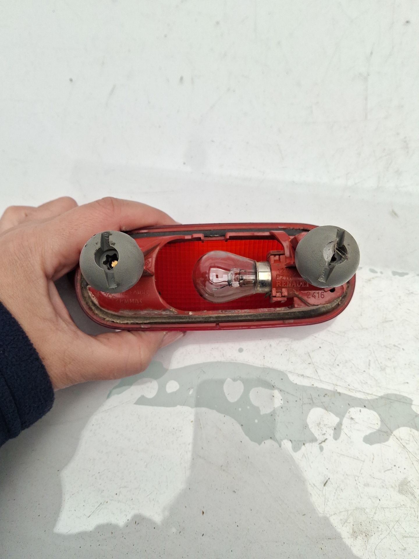 PILOTO TRASERO DERECHO RENAULT KANGOO 