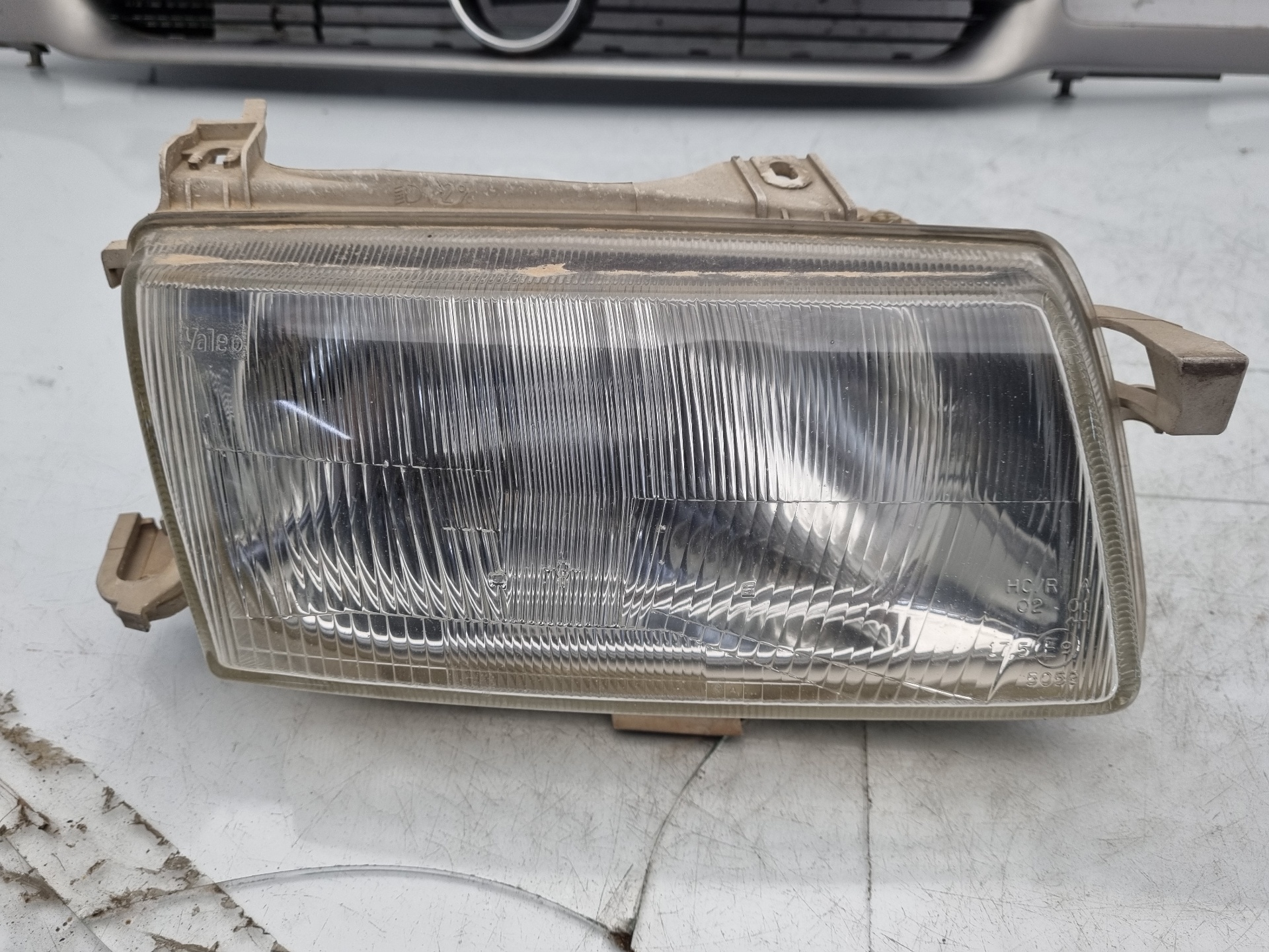 FARO DERECHO OPEL ASTRA C16SE