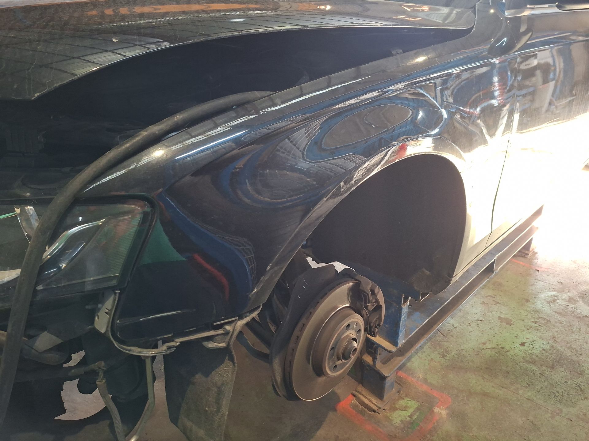 ALETA DELANTERA IZQUIERDA AUDI A4 