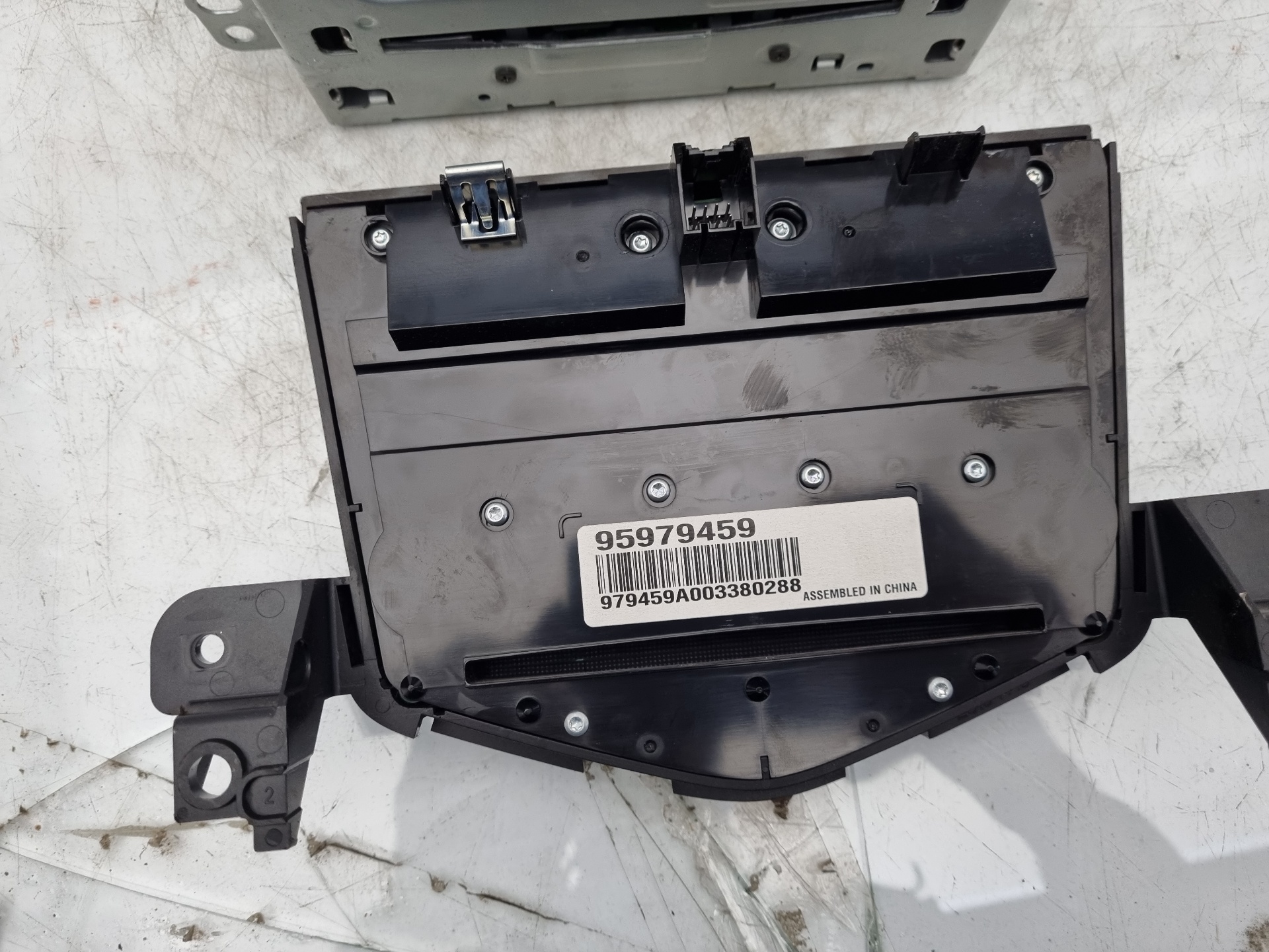 SISTEMA AUDIO / RADIO CD CHEVROLET CRUZE Z20D1