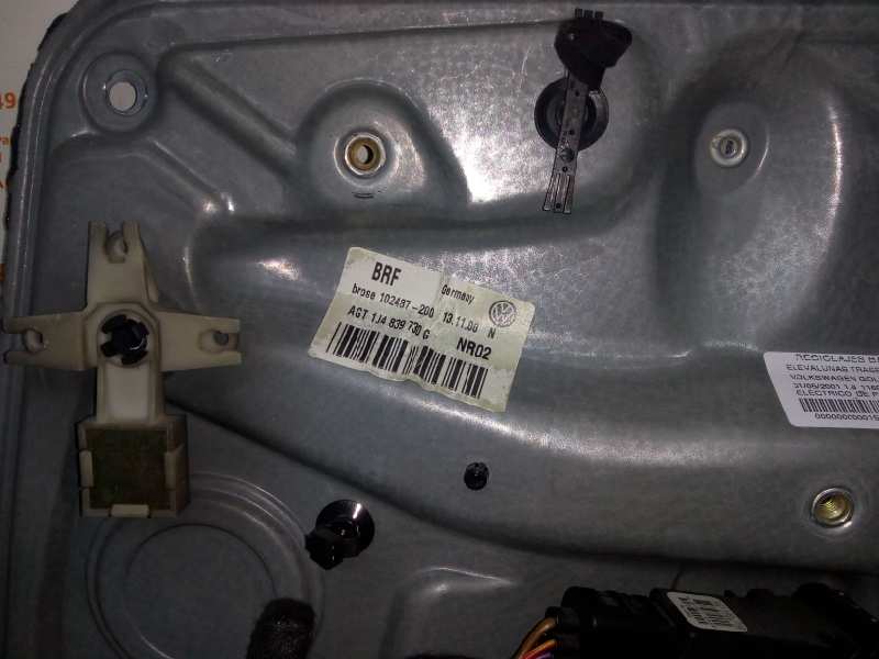 ELEVALUNAS TRASERO DERECHO VOLKSWAGEN GOLF AUY