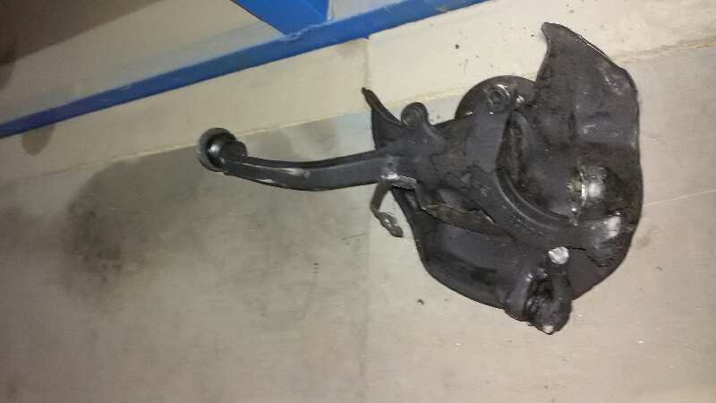 MANGUETA DELANTERA IZQUIERDA MERCEDES-BENZ CLASE C TURBO