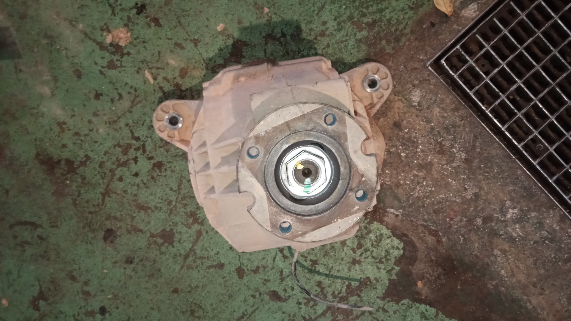 DIFERENCIAL TRASERO MERCEDES-BENZ CLASE M 628963