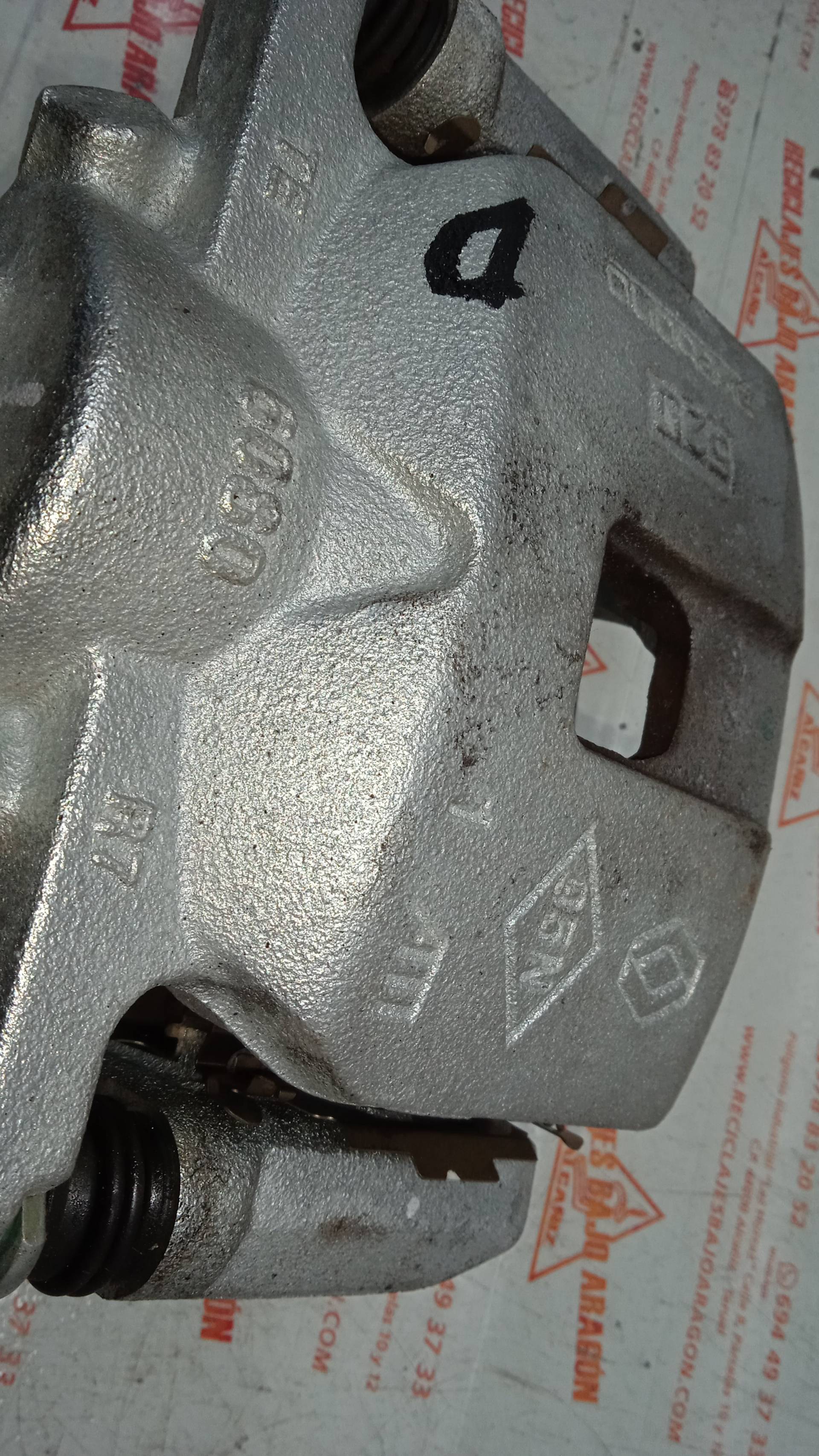 PINZA FRENO DELANTERA DERECHA RENAULT MEGANE 