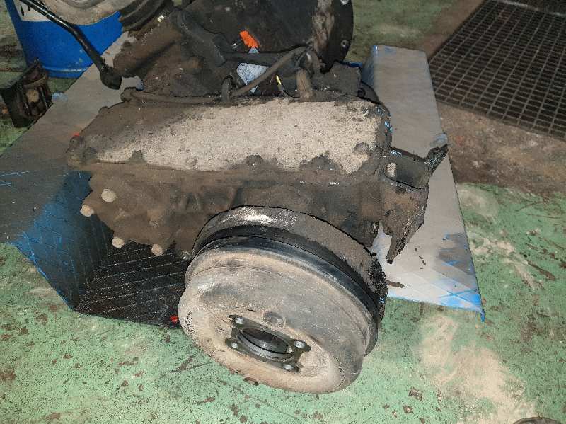 CAJA CAMBIOS NISSAN PATROL MD27HA