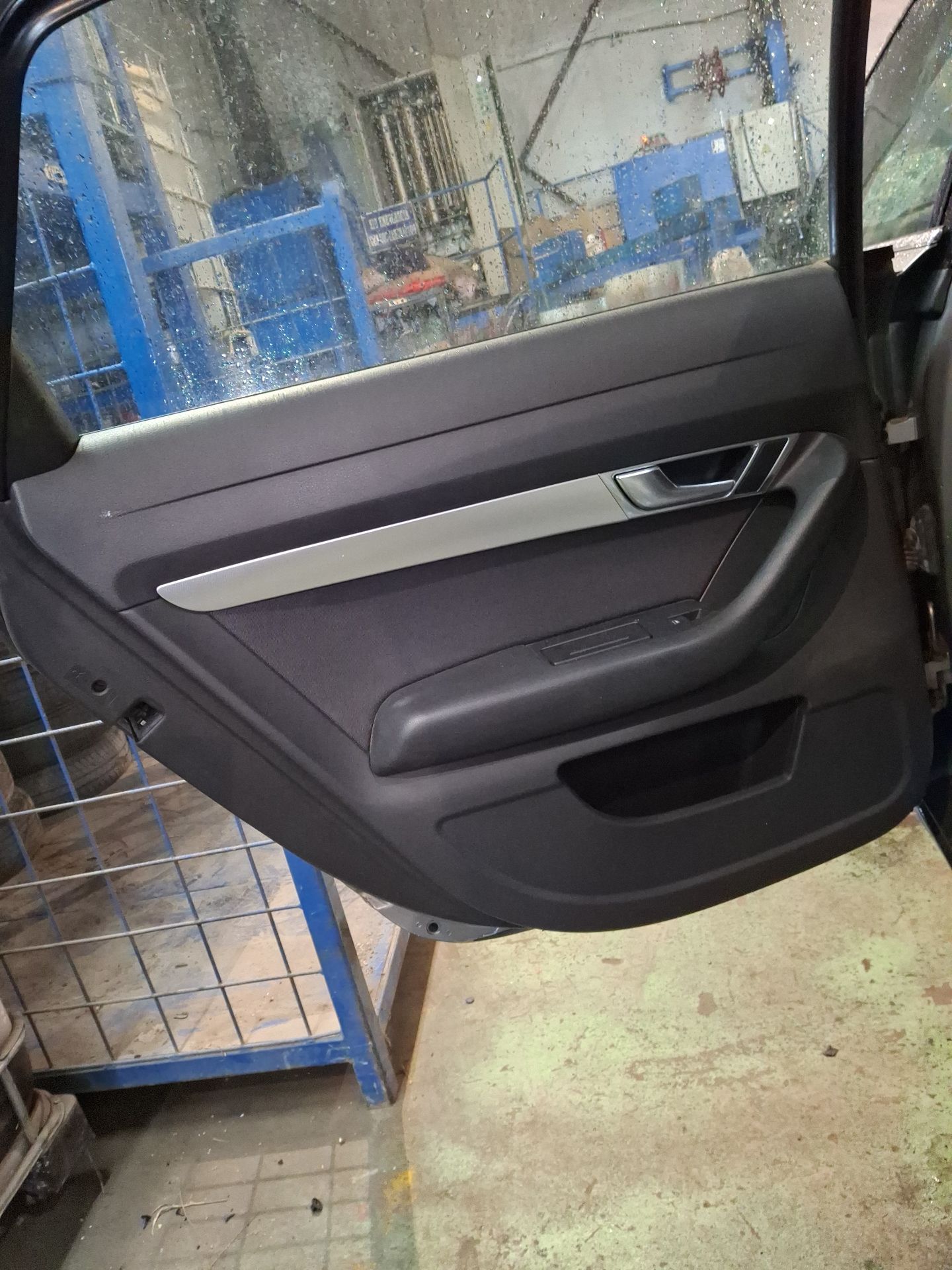  AUDI A6 C6 (4F2) 2.0 TDI