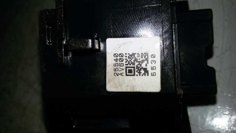 MANDO LUCES NISSAN ALMERA QG15DE