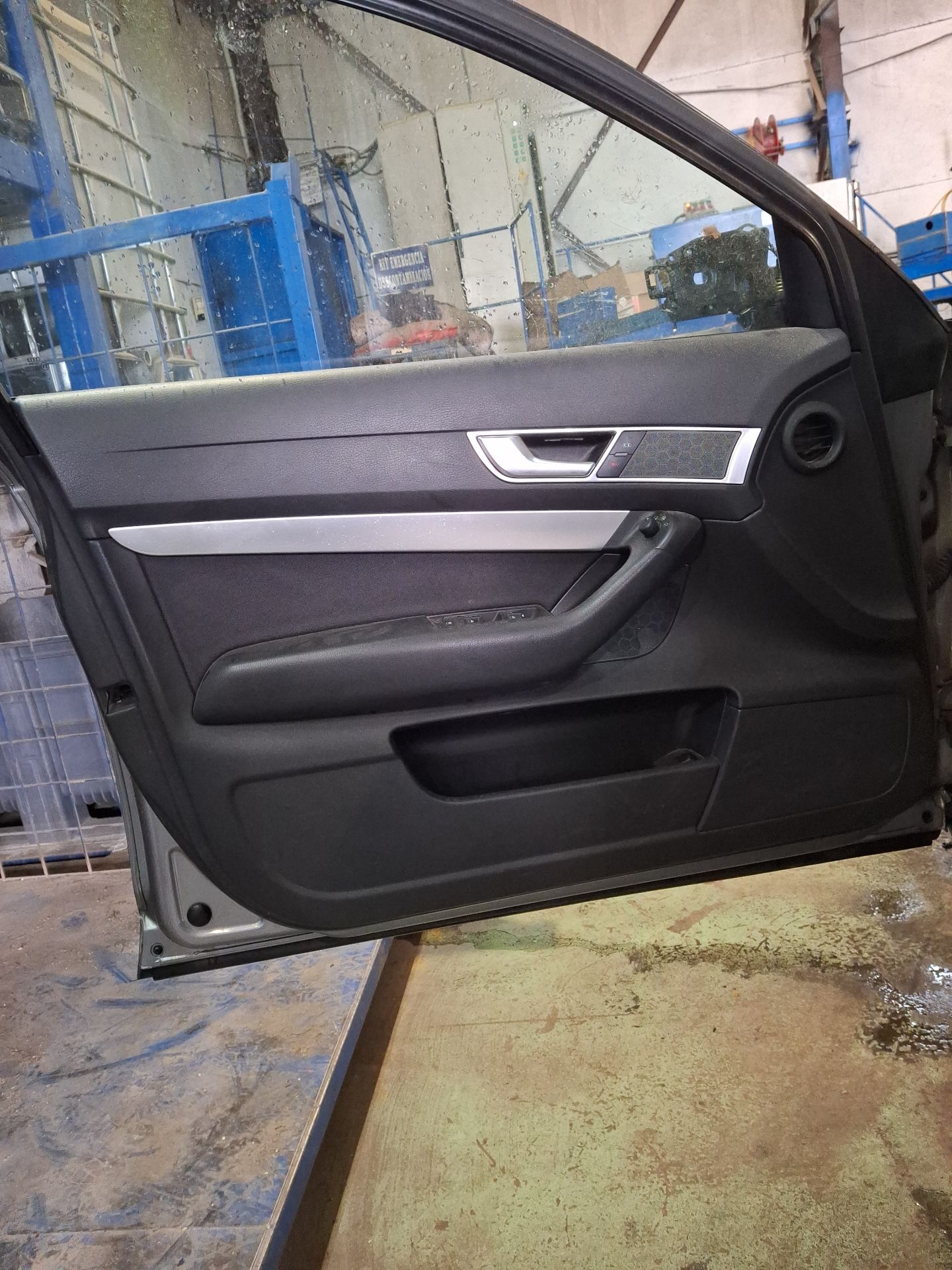  AUDI A6 C6 (4F2) 2.0 TDI