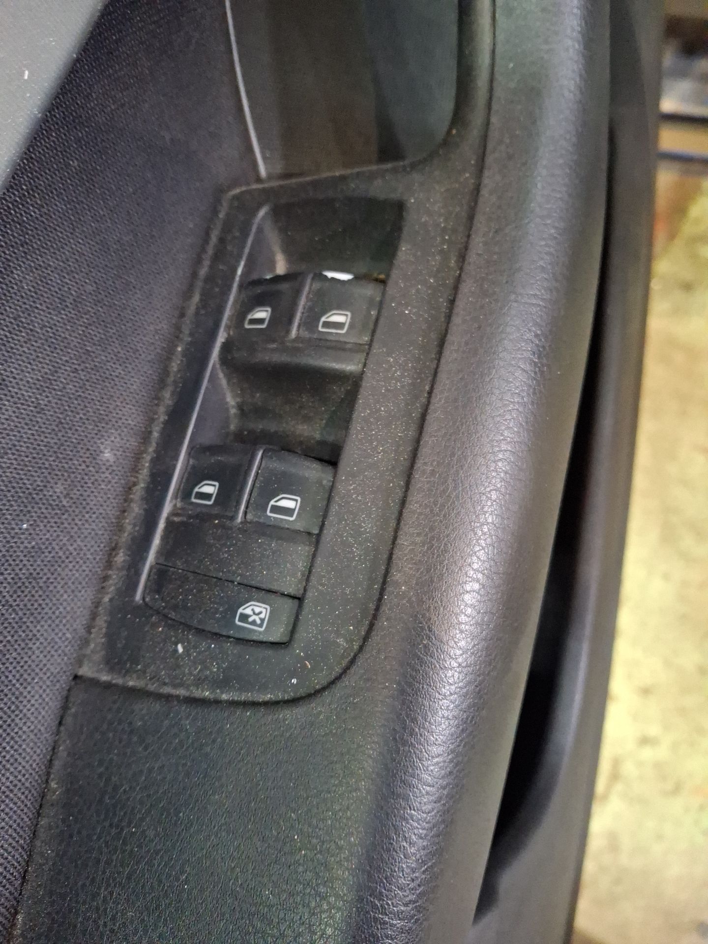  AUDI A6 C6 (4F2) 2.0 TDI