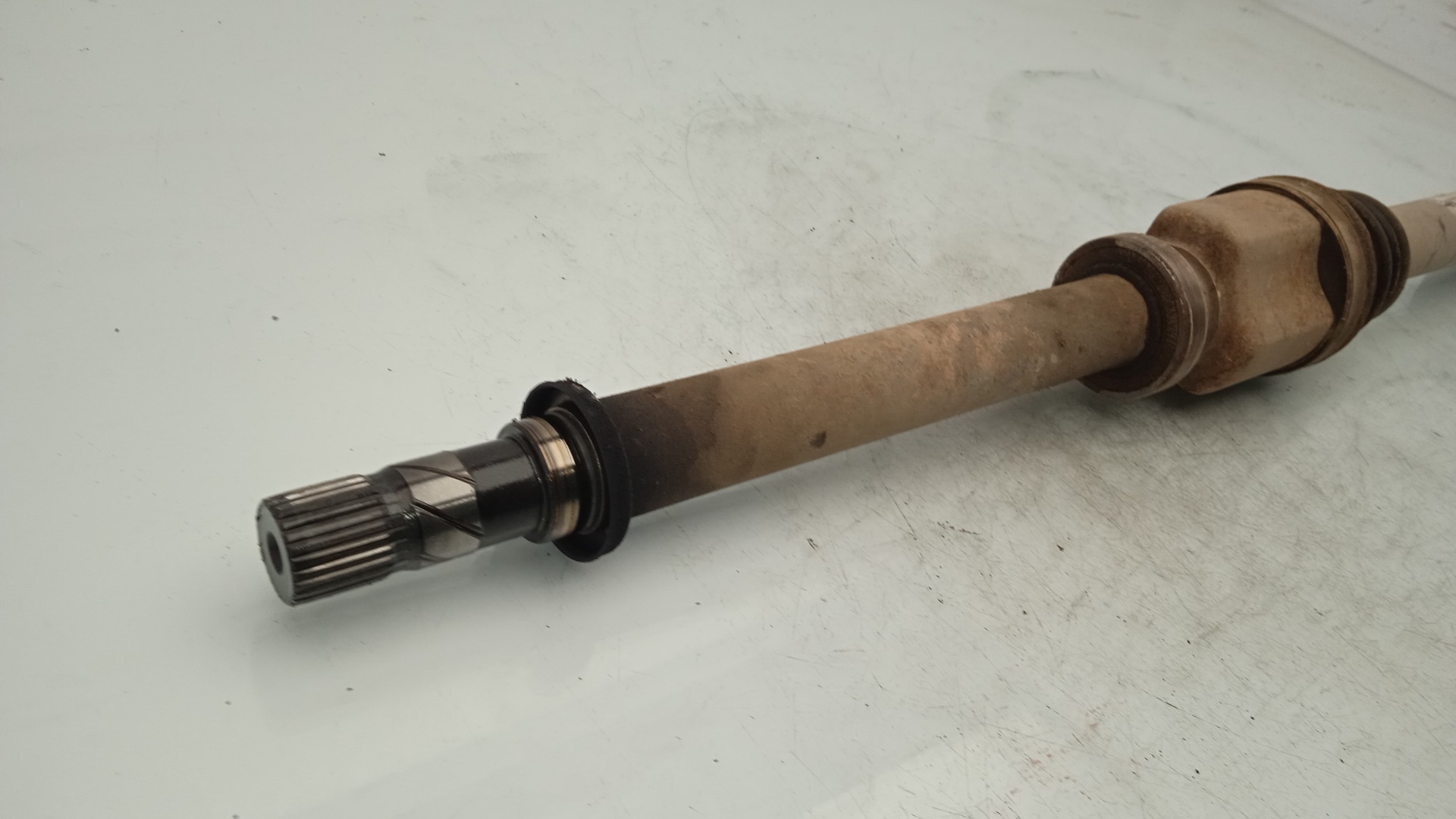 TRANSMISION DELANTERA DERECHA RENAULT GRAND K4M 97