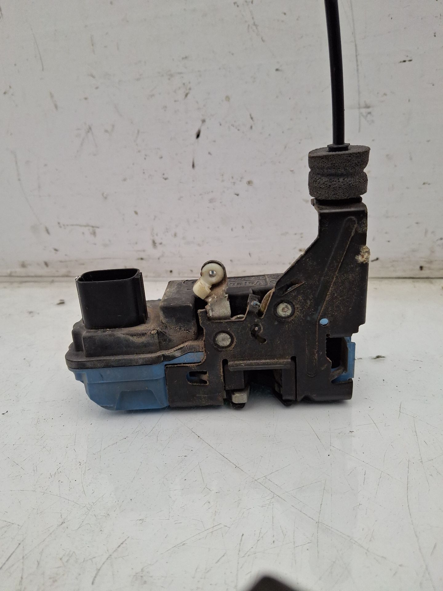 CERRADURA PUERTA DELANTERA IZQUIERDA VOLVO S60 