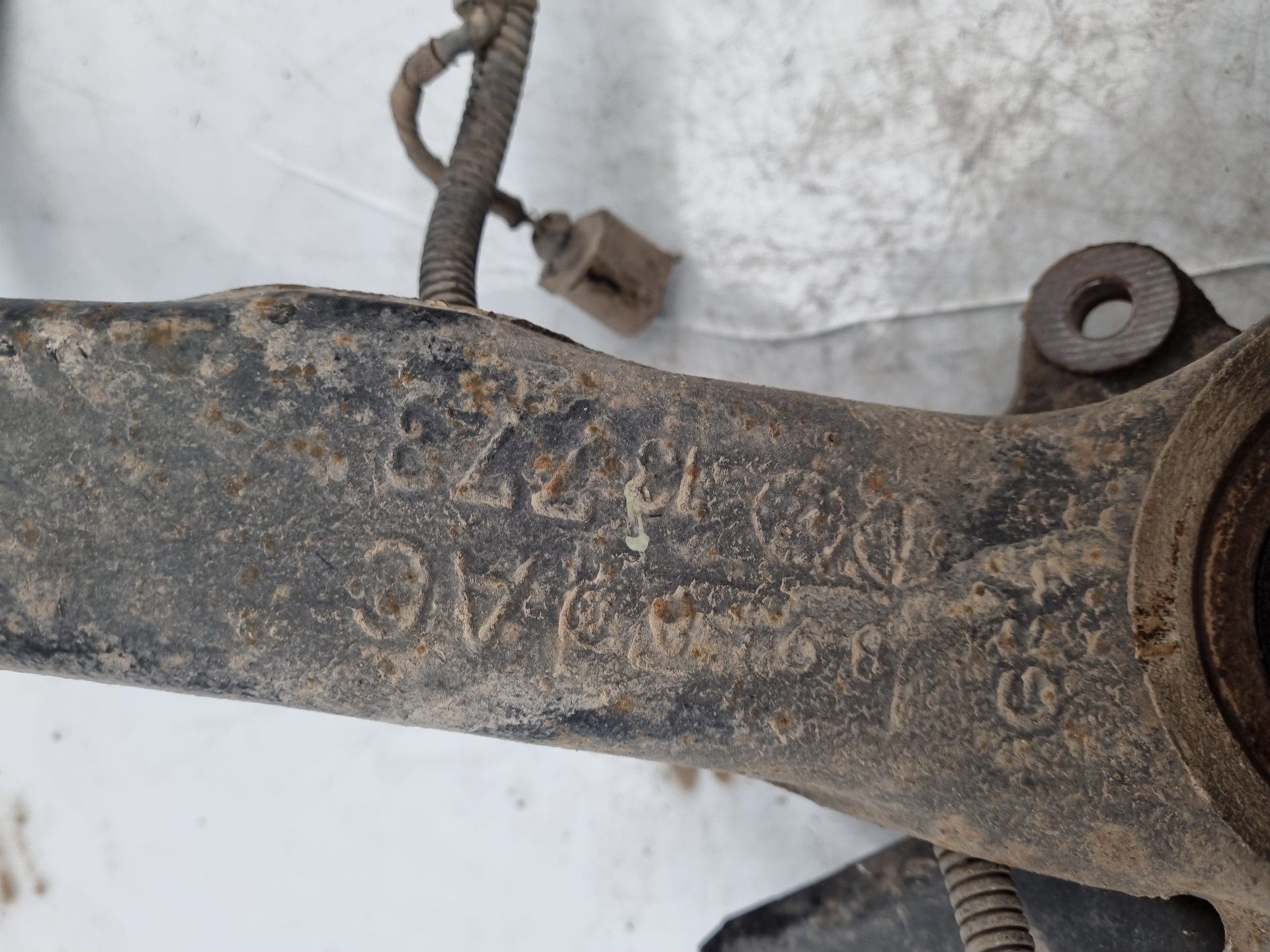 MANGUETA DELANTERA DERECHA AUDI A4 APU