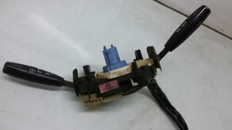 MANDO MULTIFUNCION KIA CARENS D4EA