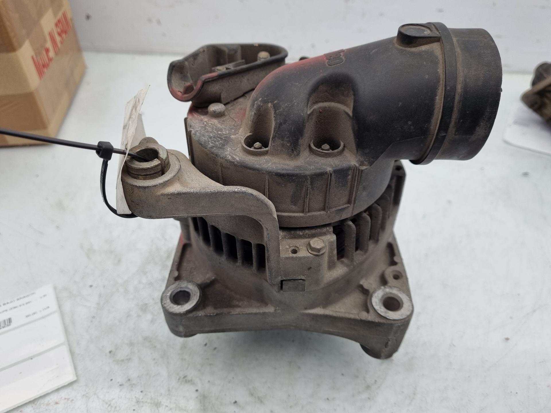 ALTERNADOR BMW 3 25-6S-2