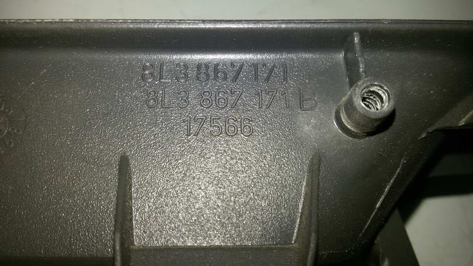 MANDO ELEVALUNAS DELANTERO IZQUIERDO AUDI A3 