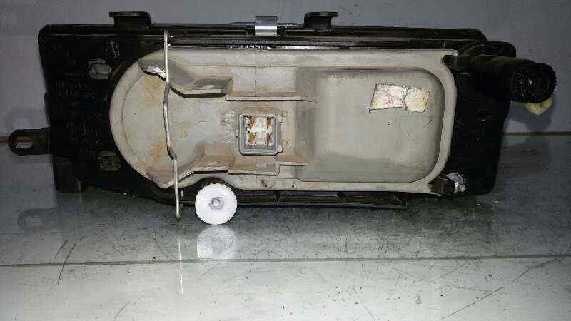 FARO DERECHO SEAT TOLEDO 