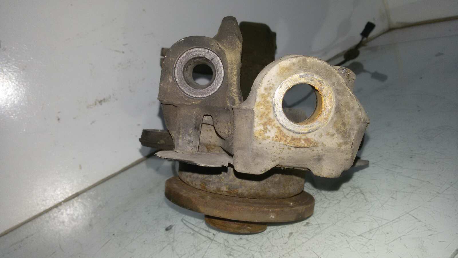 MANGUETA DELANTERA IZQUIERDA VOLKSWAGEN PASSAT 