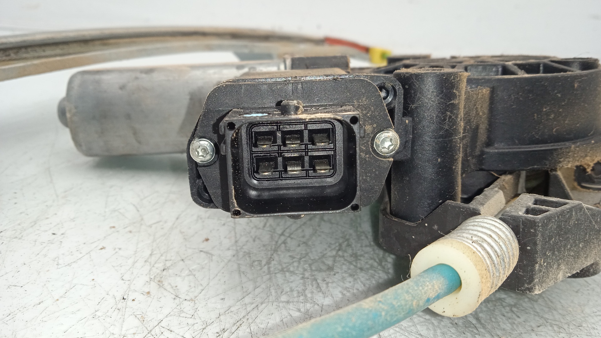 ELEVALUNAS DELANTERO DERECHO OPEL CORSA Z13DTJ