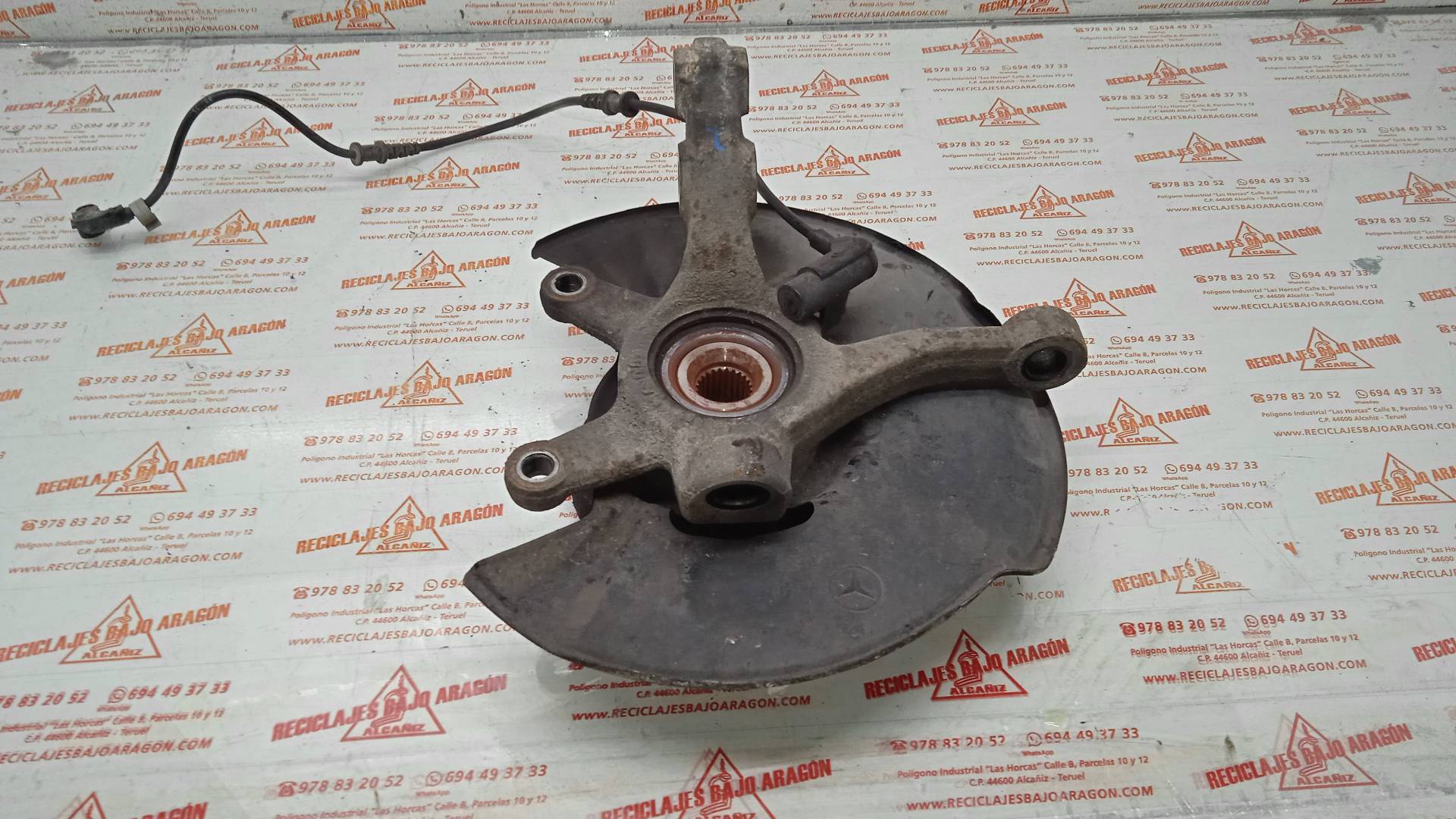 MANGUETA DELANTERA IZQUIERDA MERCEDES-BENZ VANEO 668914