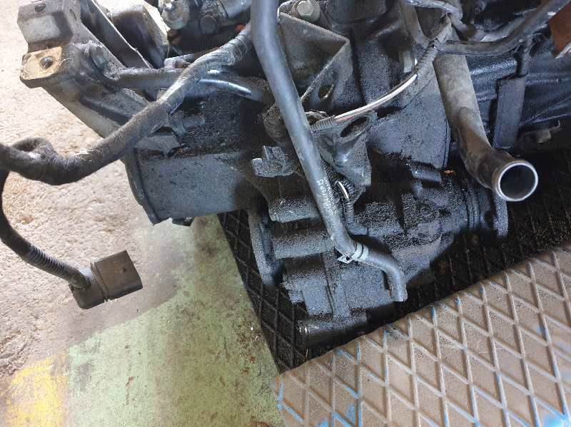 CAJA CAMBIOS SKODA OCTAVIA ALH