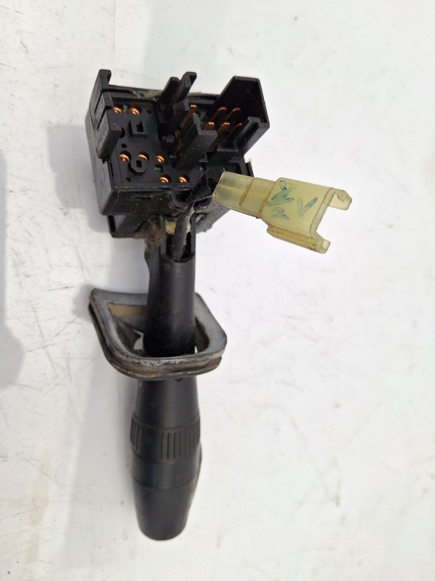 MANDO LIMPIA TATA SAFARI 