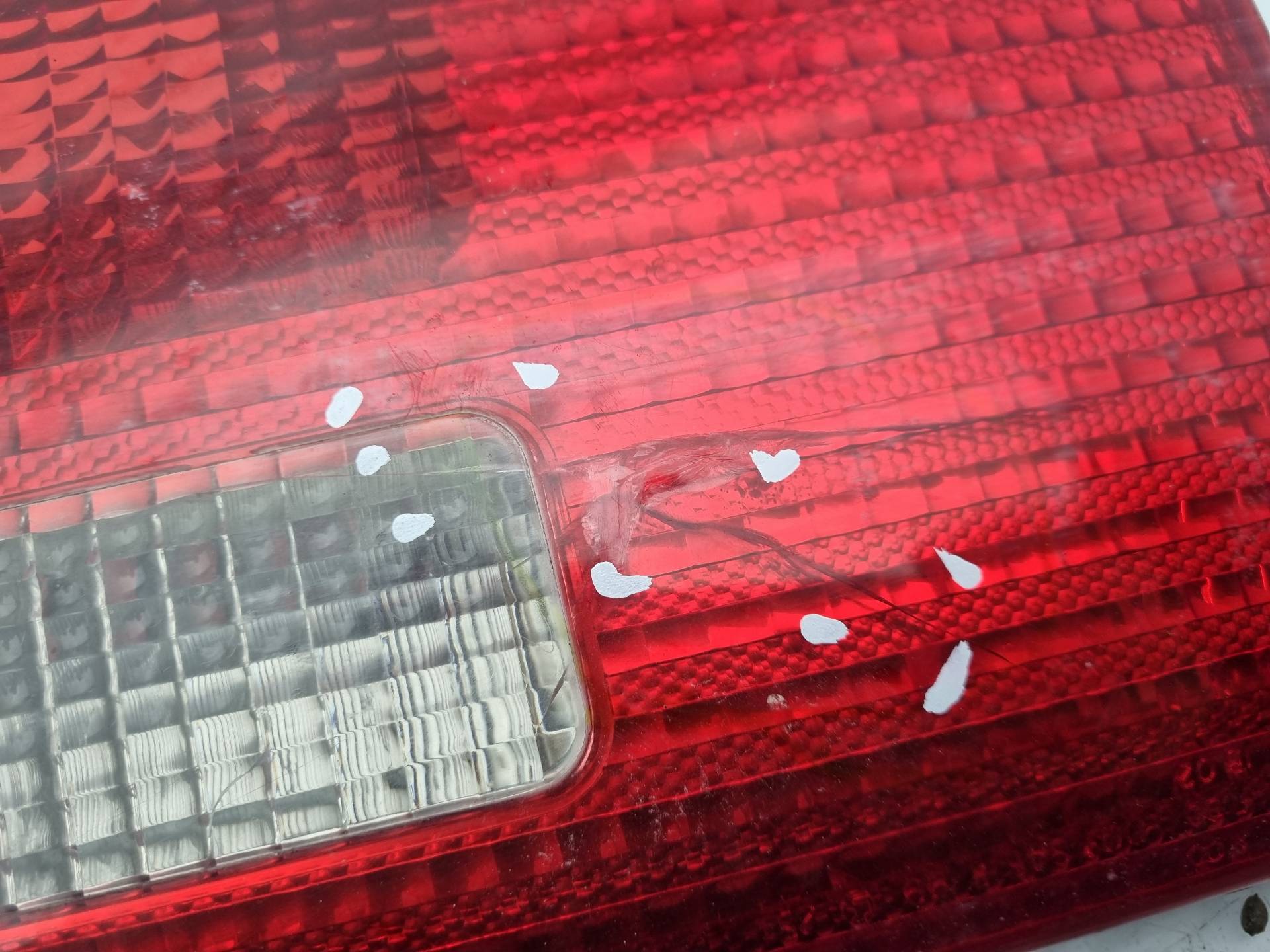 PILOTO TRASERO IZQUIERDO INTERIOR BMW X5 306D1D