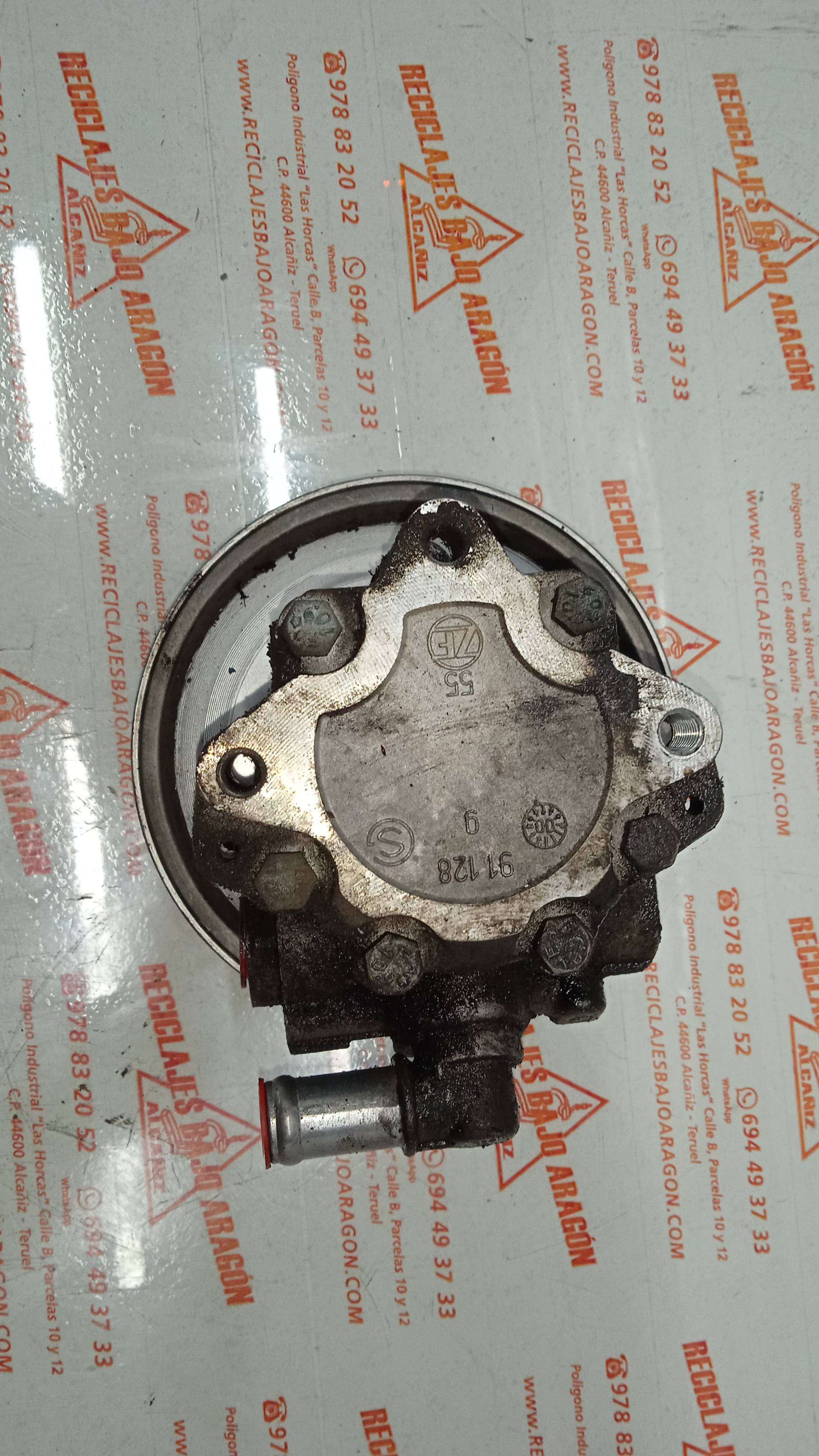 BOMBA DIRECCION AUDI A6 AKN