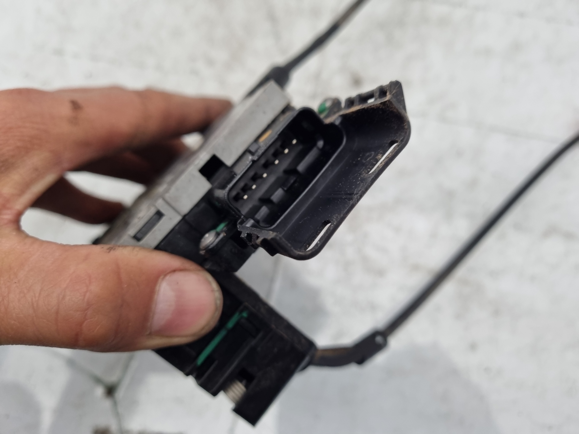 CERRADURA PUERTA TRASERA IZQUIERDA CITROEN C4 9HZ