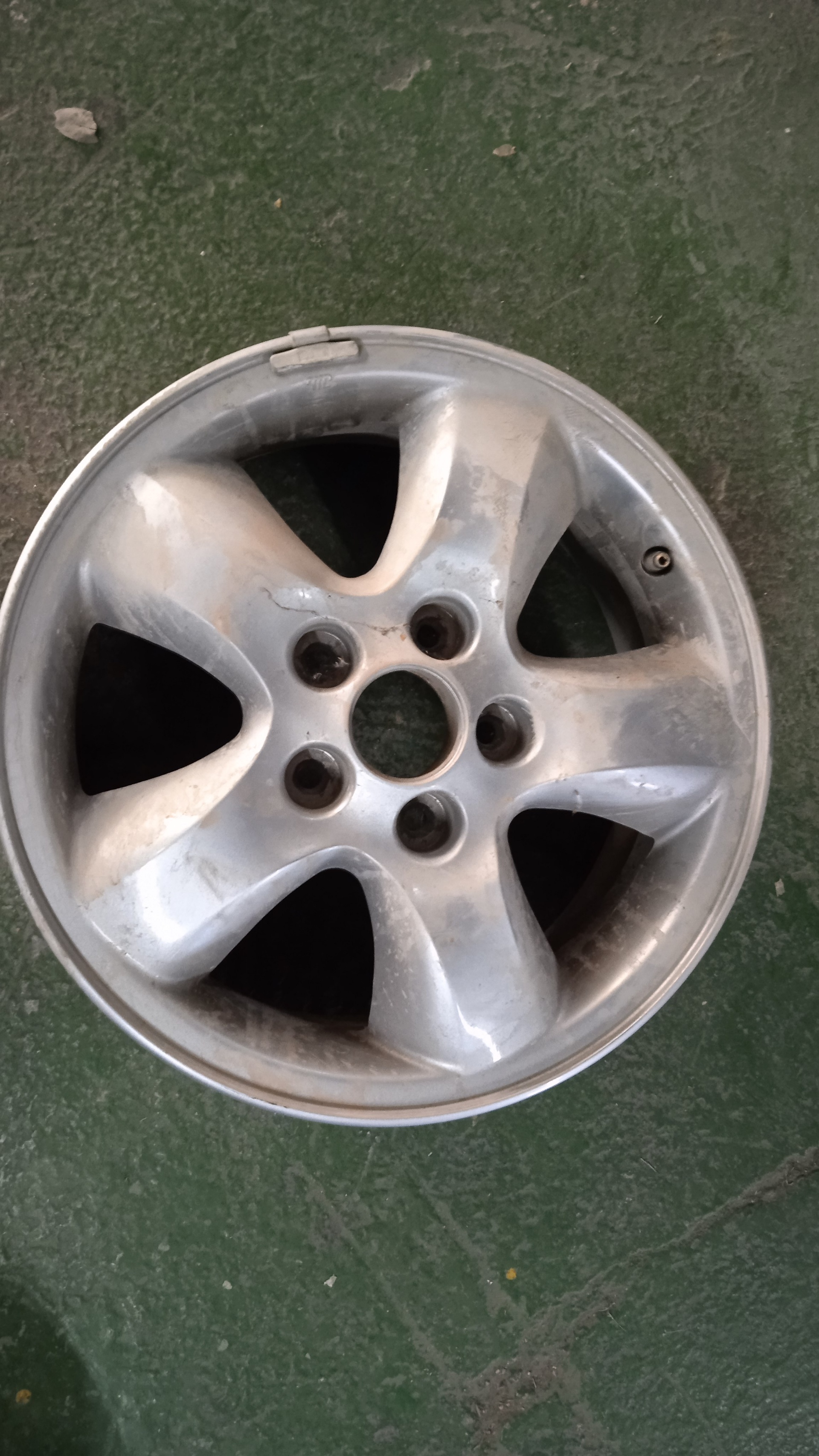 JUEGO LLANTAS HYUNDAI SANTA D4EA