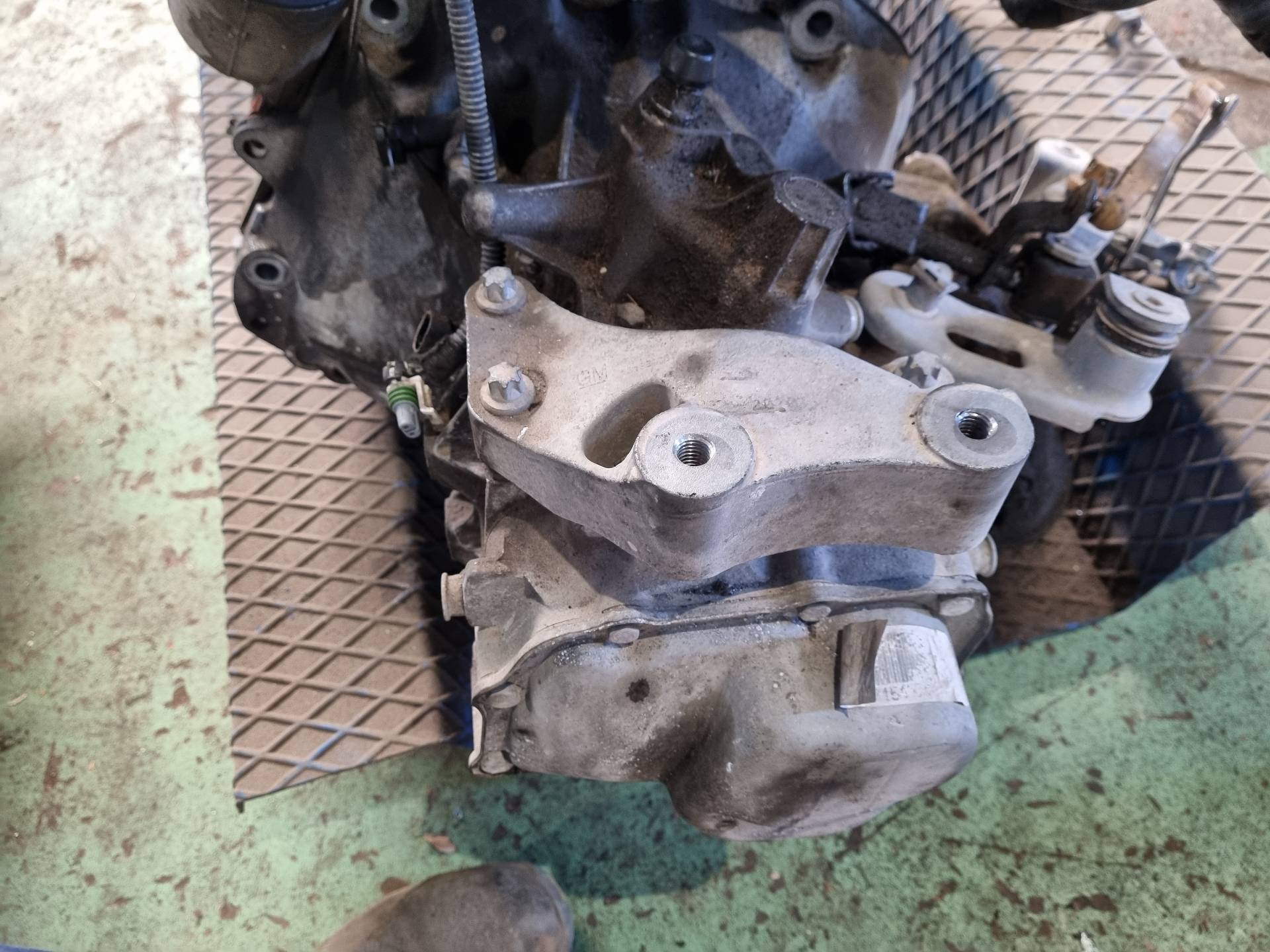 CAJA CAMBIOS OPEL CORSA Z14XEP