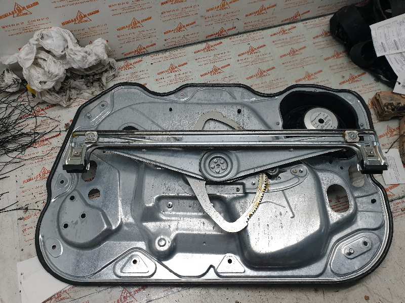 ELEVALUNAS DELANTERO IZQUIERDO FORD FOCUS HWDA