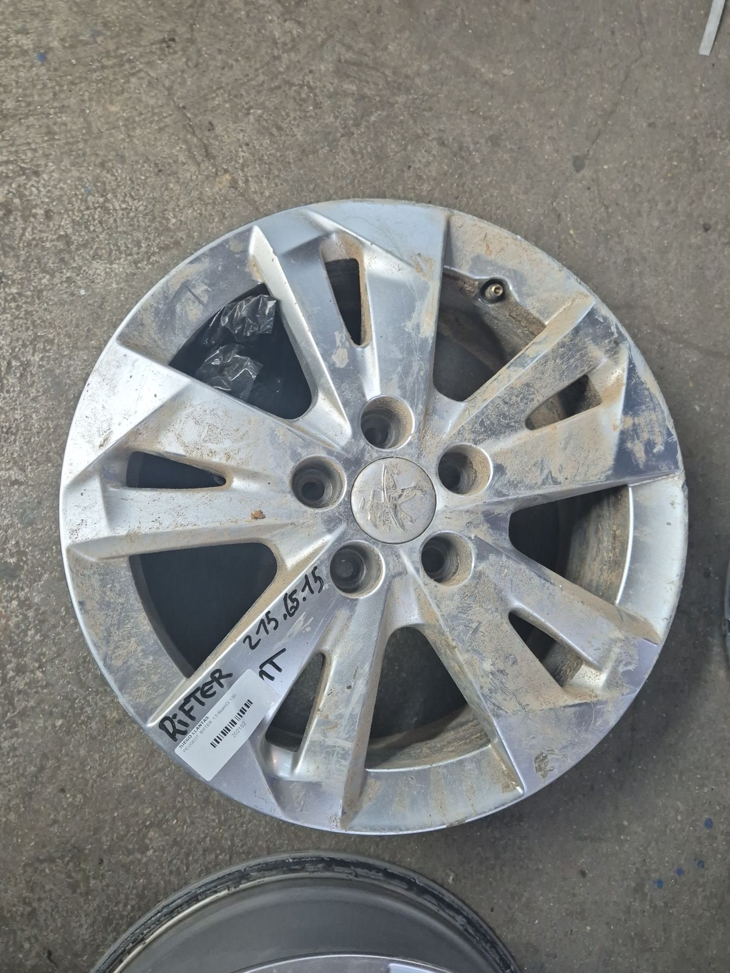JUEGO LLANTAS PEUGEOT RIFTER 