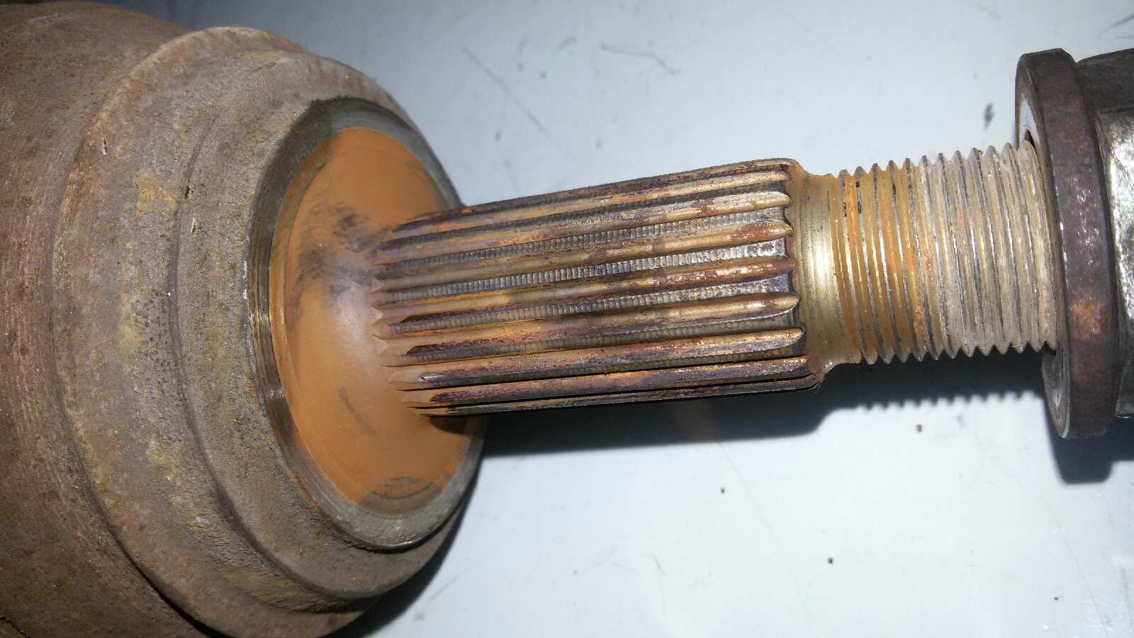 TRANSMISION DELANTERA DERECHA SEAT IBIZA ALH