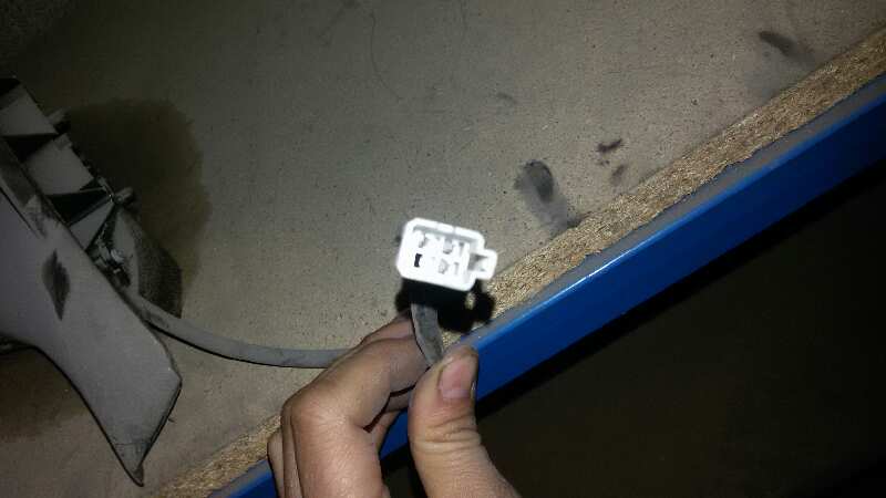 RETROVISOR DERECHO MAZDA 323 