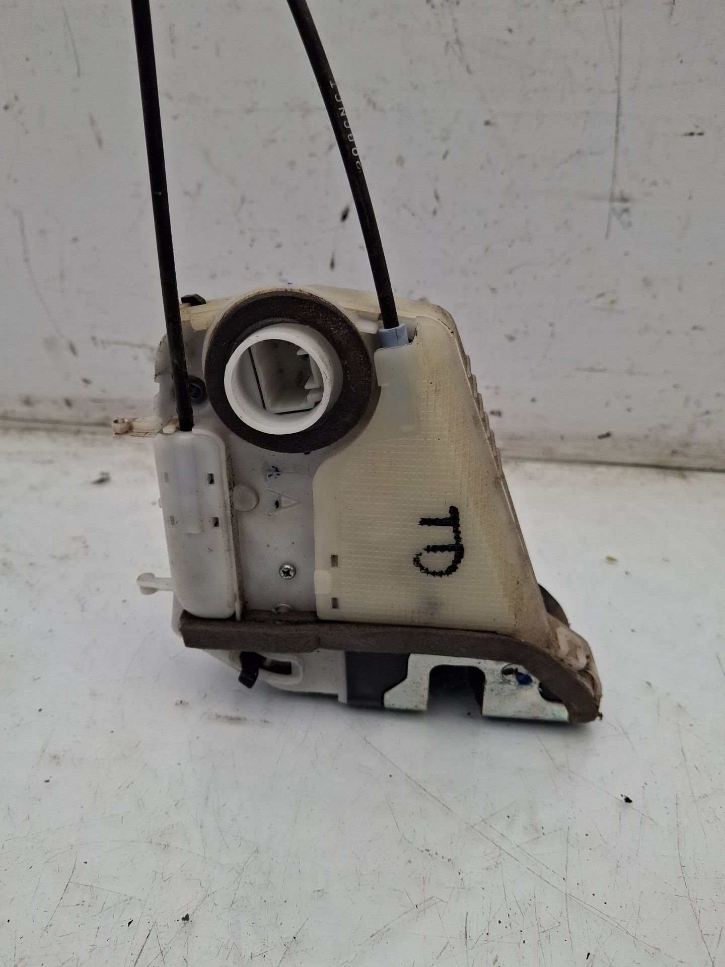 CERRADURA PUERTA TRASERA DERECHA SUBARU IMPREZA 