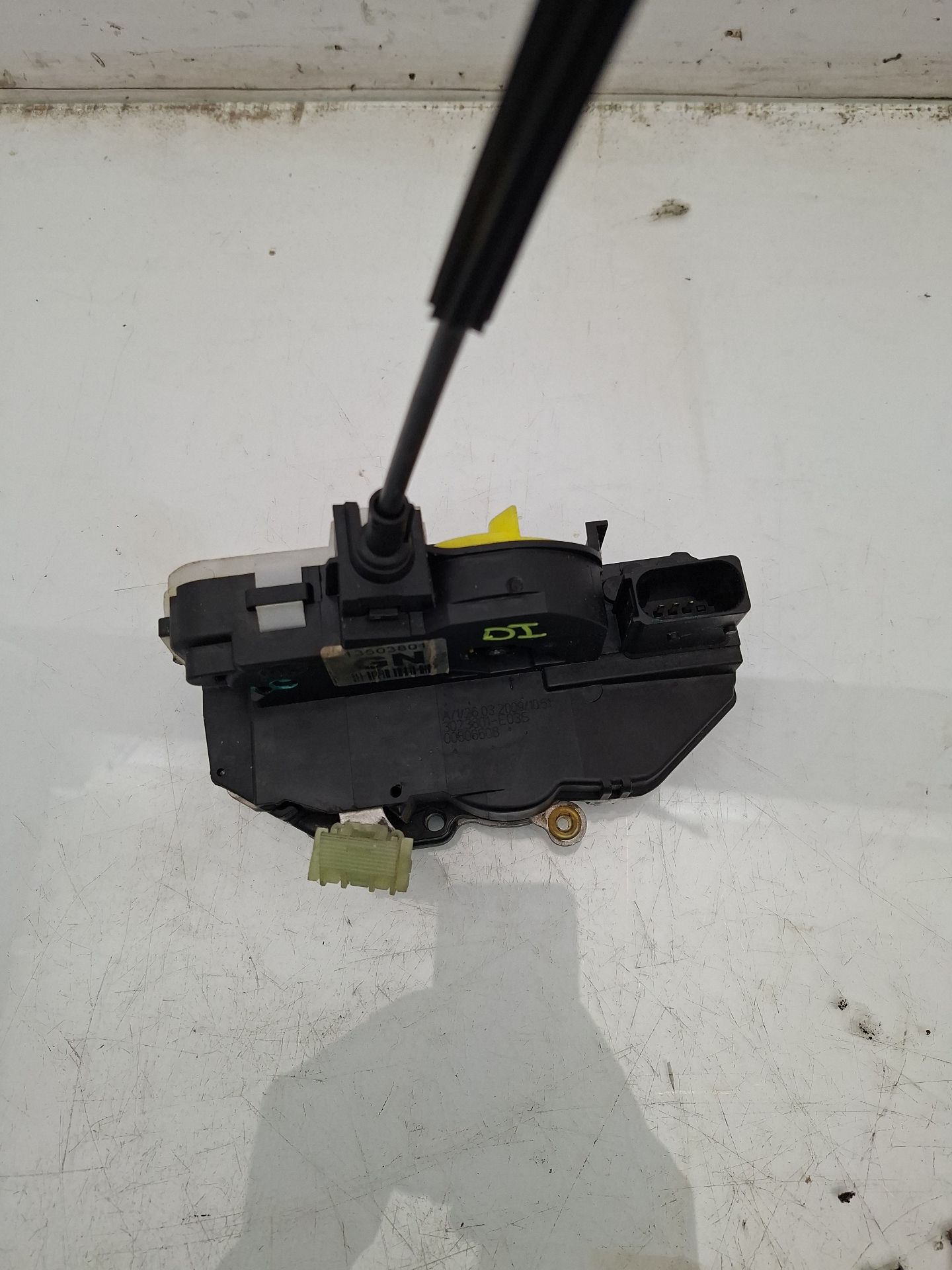 CERRADURA PUERTA DELANTERA IZQUIERDA OPEL INSIGNIA 