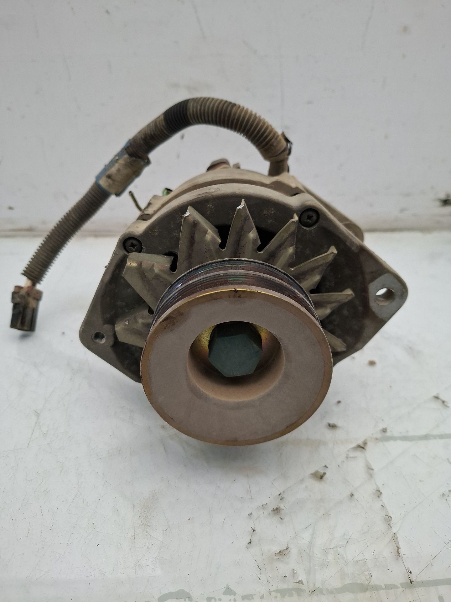 ALTERNADOR NISSAN VANETTE 