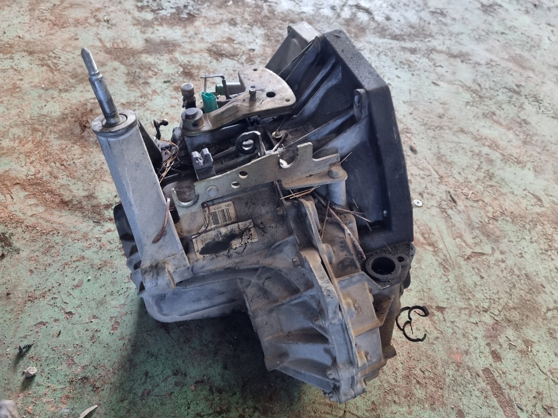 CAJA CAMBIOS RENAULT LAGUNA G9T D7