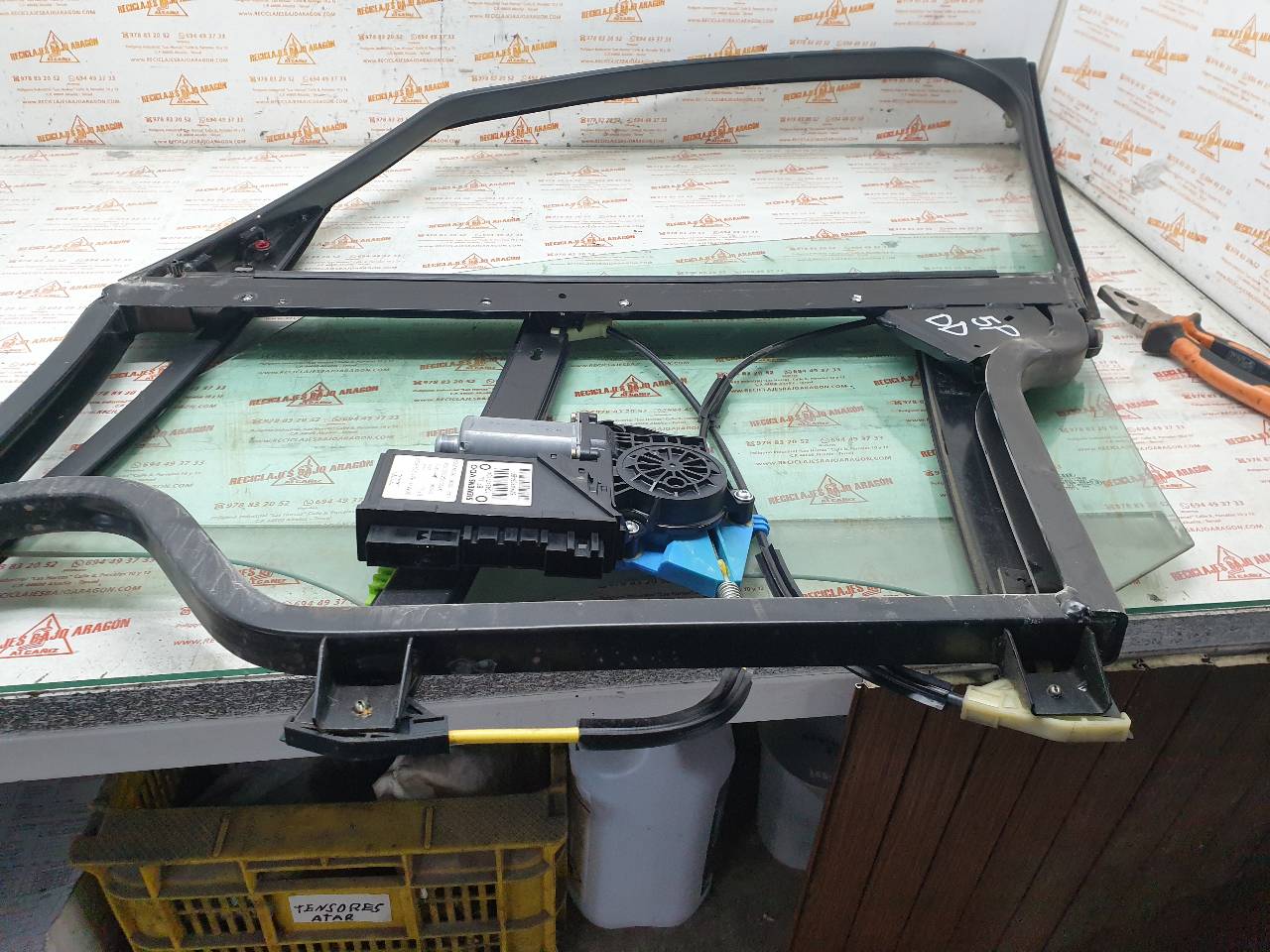 ELEVALUNAS DELANTERO DERECHO AUDI A2 BAD