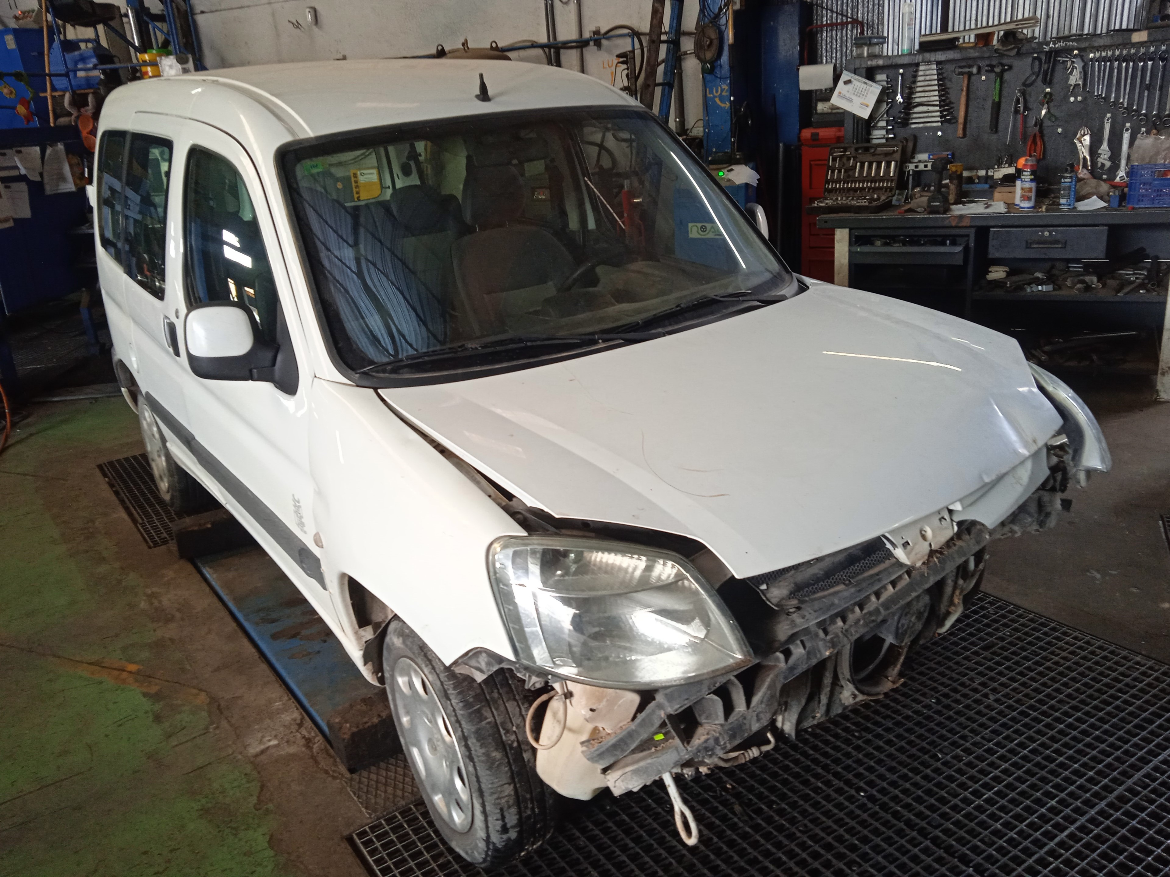 CAJA CAMBIOS PEUGEOT PARTNER WJY