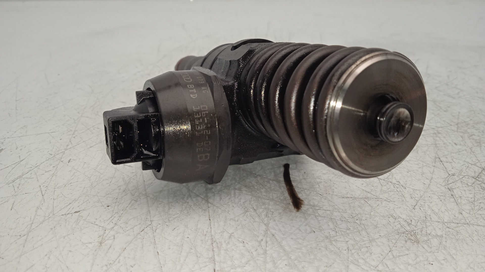 INYECTOR VOLKSWAGEN GOLF BXE