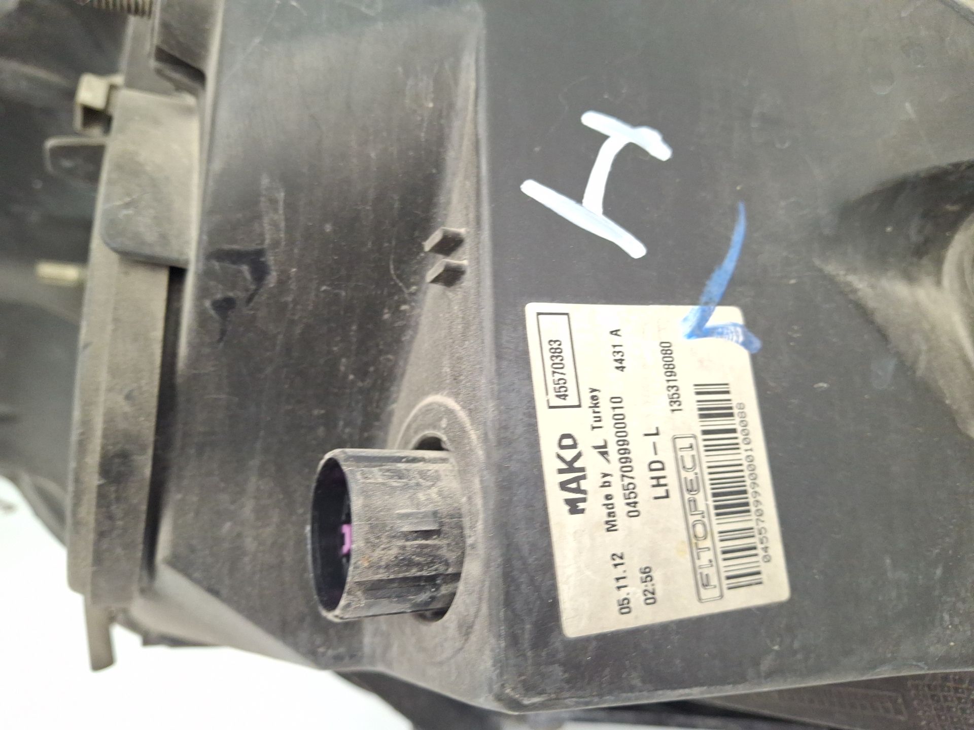 FARO IZQUIERDO FIAT FIORINO 