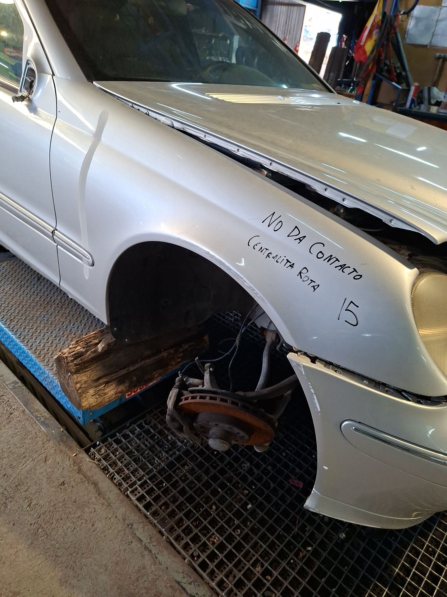 PUERTA TRASERA DERECHA MERCEDES-BENZ CLASE C 